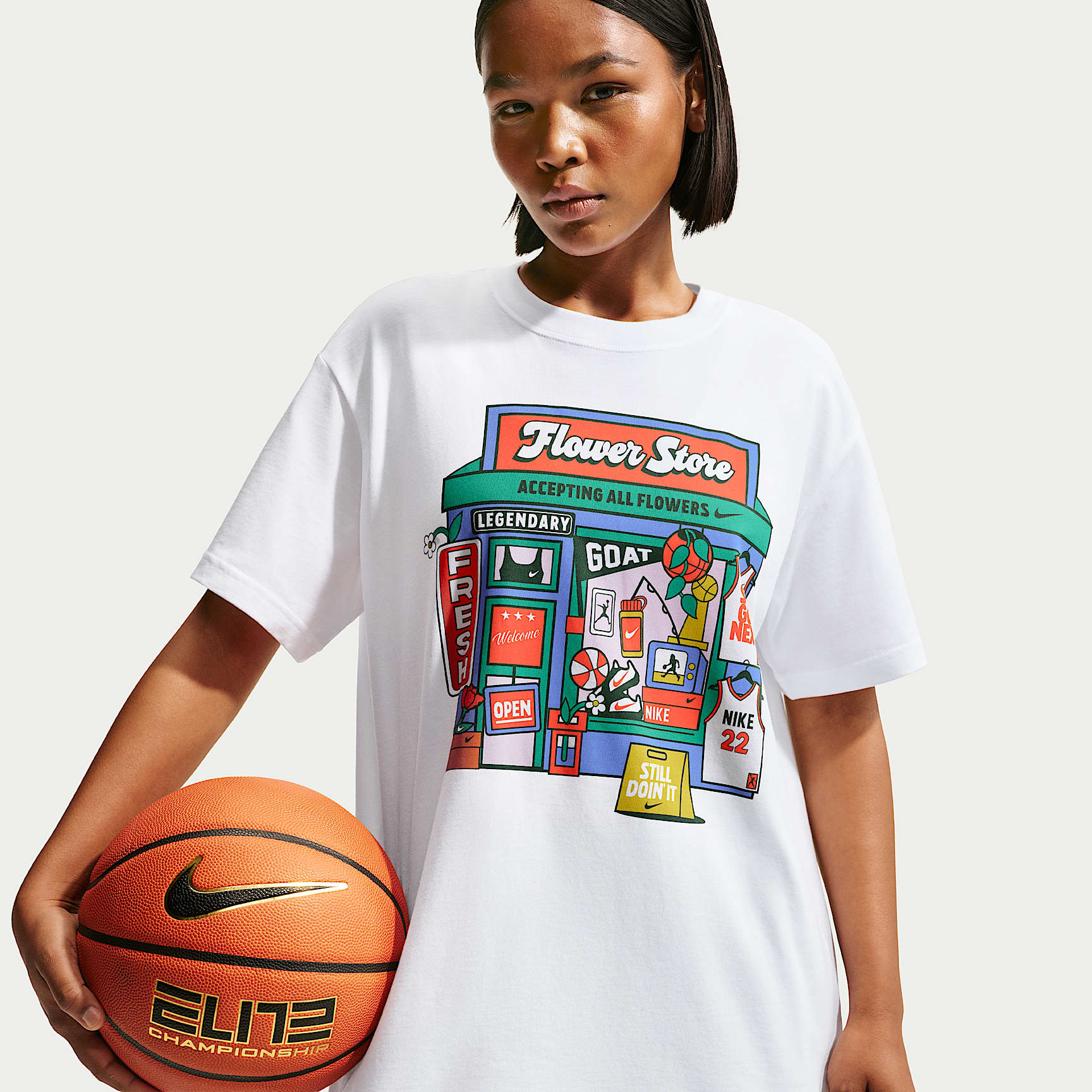 Nike Women's Oversized Graphic T-Shirt. Nike.com